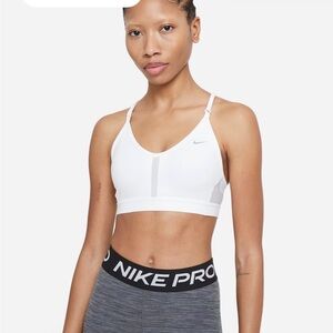 Nike Dri-FIT Indy Women’s Light Support Padded V-Neck Sports Bra Size L White